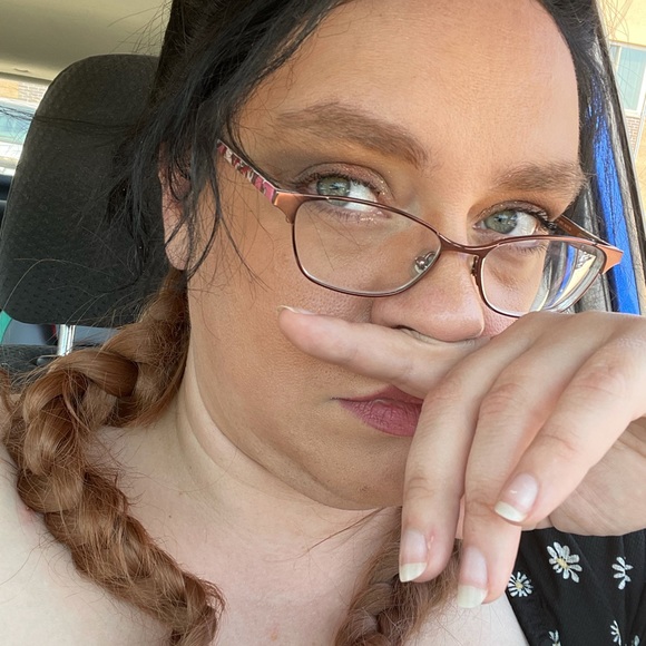 Meet your Posher, Ashley - Picture 14 of 15